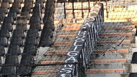 La tribune "Gate 4" du stade La Toumba du PAOK Salonique La tribune "Gate 4" du stade La Toumba du PAOK Salonique