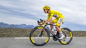 Tadej Pogacar sur le Tour de France le 19 juillet 2024