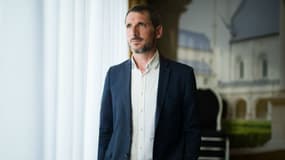 Matthieu Orphelin a annulé sa venue à un colloque ayant invité 2 femmes sur 15 participants.