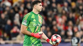 Emiliano Martinez avec Aston Villa en janvier 2025