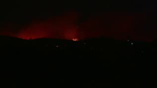 L'incendie qui touche Martigues (Bouches-du-Rhône), le 17 juillet 2025.
