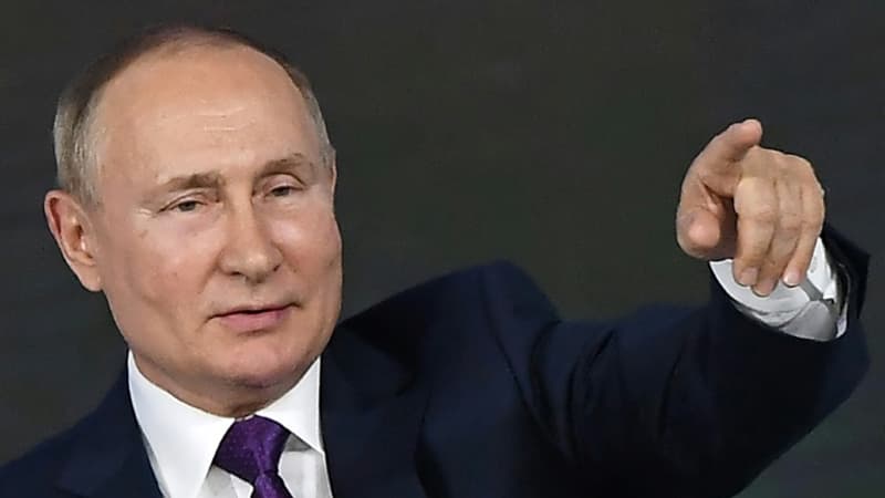 Vladimir Poutine ordonne de faciliter l'envoi de combattants 