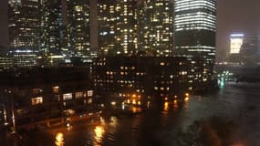 Soulagement, pour 100.000 habitants de Manhattan qui ont retrouvé l'électricité, vendredi.