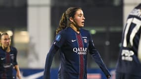 Florianne Jourde avec les féminines du PSG face à Fleury, le 8 novembre 2025.