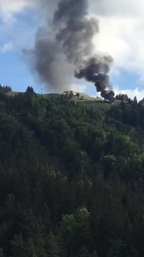 Crash hélicoptère à Villard-de-Lans (Isère) - Témoins BFMTV