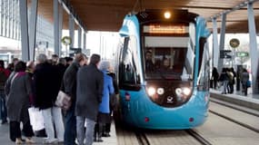 Le tram de Nantes à la station Chateaubriant, le 28 février 2014