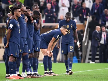 Les Bleus lors de la séance de tirs aux but  perdue contre l'Argentine (3-3, 4-2 aux tab) en finale du Mondial