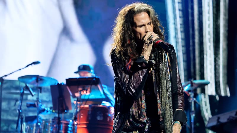 La tournée d'adieu d'Aerosmith reportée à cause d'un problème aux cordes vocales de Steven Tyler