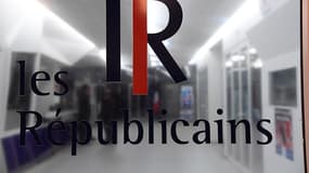 La porte du quartier général du parti Les Républicains à Paris (photo d'illustration).