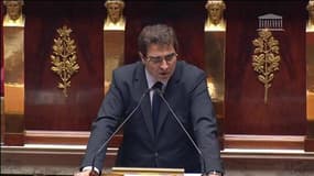 Jacob appelle Hollande à "renvoyer les députés devant leurs électeurs"