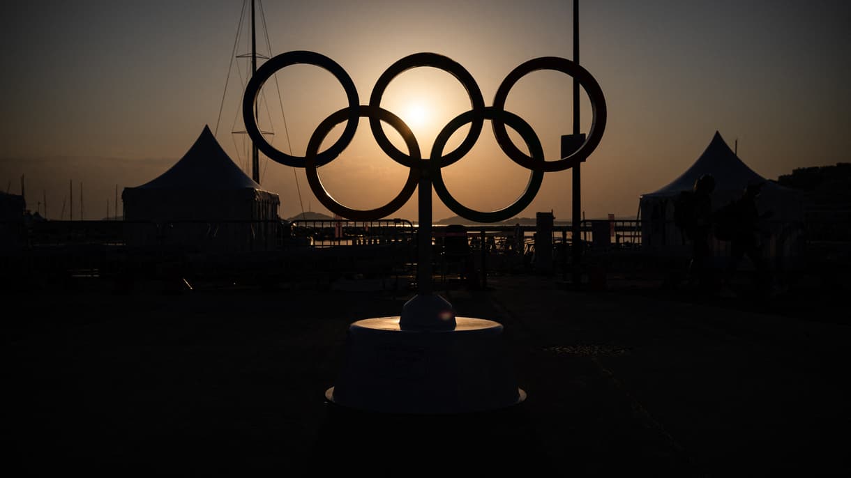 Les anneaux olympiques à Marseille, pendant les JO de Paris (le 01/08/2024)