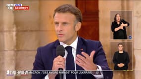 Emmanuel Macron: "Depuis le premier jour, les Russes menacent (...) Nous sommes organisés pour faire face à tous les risques"