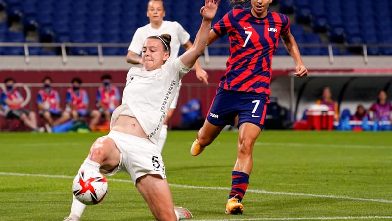 Meikayla Moore lors d'un match entre la Nouvelle-Zélande et les USA, aux JO 2021