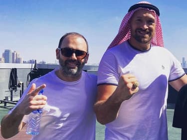 Daniel Kinahan (à gauche) et Tyson Fury ensemble à Dubaï début 2022