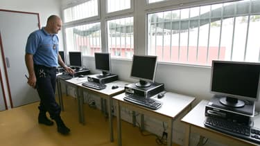 Une salle informatique à la prison pour mineur de Marseille, en 2007 (PHOTO D'ILLUSTRATION).