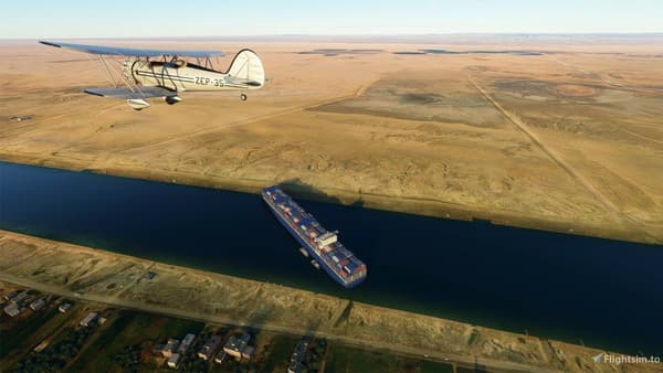 La réplique du porte-conteneur bloqué dans le canal de Suez La réplique du porte-conteneur bloqué dans le canal de Suez