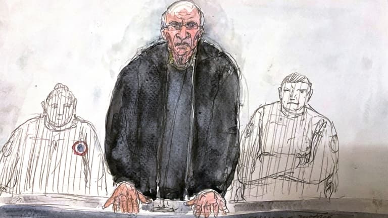 L'ex-chirurgien Joël Le Scouarnec à l'ouverture de son procès pour viols et agressions sexuelles, le 24 février 2025 à Vannes, dans le Morbihan