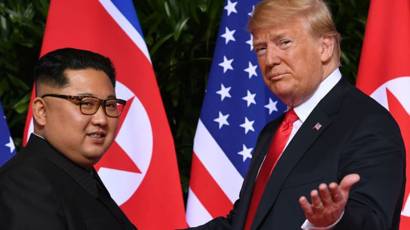 Kim Jong Un et Donald Trump lors de leur rencontre à Singapour, le 12 juin 2018 - SAUL LOEB / AFP