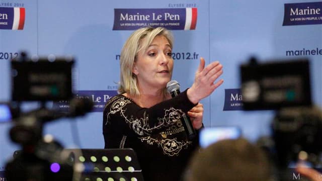 Marine Le Pen tente ce week-end de contrer l'entrée en lice de Nicolas Sarkozy qui lui dispute l'image de candidat du peuple et lui barre pour l'instant la route du second tour de la présidentielle. "Le président des riches, le petit candidat des 'gros',