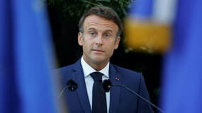 Le président Emmanuel Macron, le 19 août 2022 à Bormes-les-Mimosas à l'occasion du  78e anniversaire de la libération de la ville.