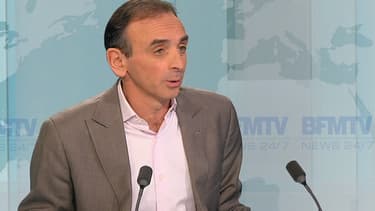 Pour Eric Zemmour, le pouvoir "s'évapore dès que les femmes arrivent".