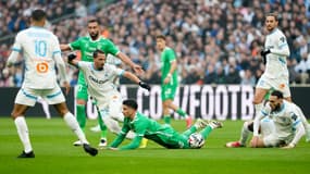 Bennacer et Gouiri face à Saint-Etienne le 15 février 2025