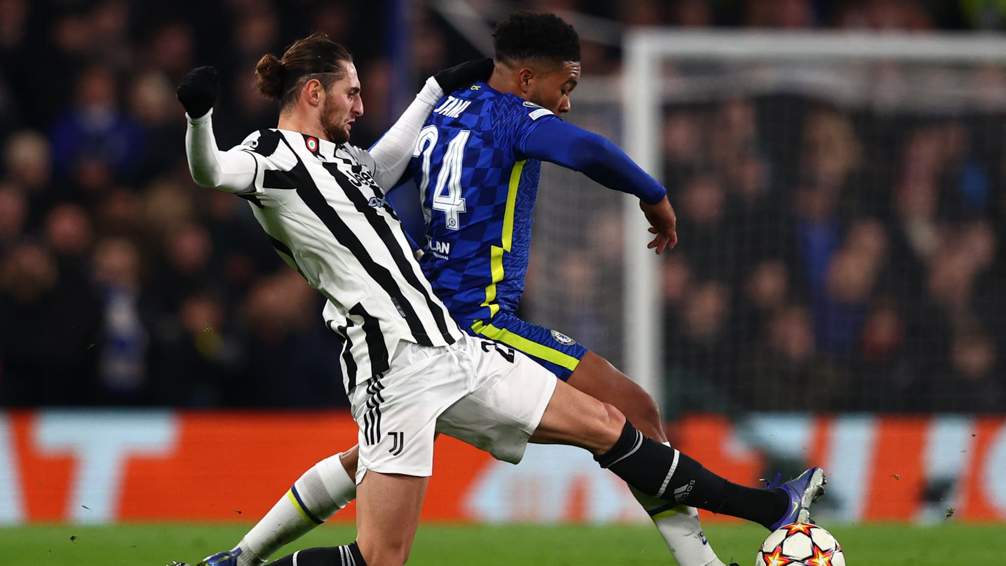 Chelsea-Juventus: Rabiot mocked and strongly criticized by the Italian press