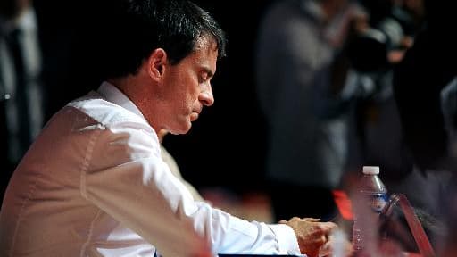Le Premier ministre Manuel Valls à Poitiers le 6 juin 2015