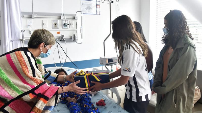 Colombie: les enfants rescapés d'un crash dans la jungle quittent l'hôpital après un mois de soins