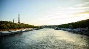 Vue de la Seine, qui accueille les épreuves de nage en eau libre pendant les JO de Paris, juillet 2024