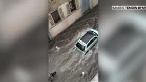 Des épisodes orageux ont entraîné des inondations éclairs ce dimanche, comme ici à Paris. 