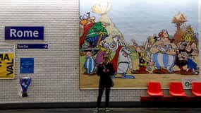 Pour les 60 ans d'Astérix, la RATP a décoré la station Rome d'affiches rappelant les aventures des villageois armoricains face à l'envahisseur romain