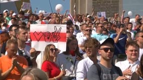 À Minsk, près de 100.000 Biélorusses réclament le départ de leur Président