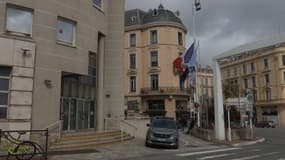 Le commissariat de Cannes