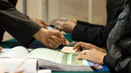 Les Algériens vivant en France sont appelés à élire leur président dès ce samedi, comme ici à Marseille.