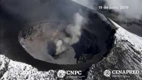 Au Mexique, un nouveau cratère découvert à l'intérieur du volcan Popocateptl