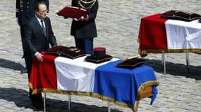 François Hollande rend hommage à trois soldats français tués au Mali en avril 2016