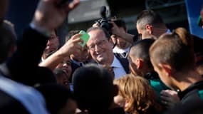 François Hollande lors d'un précédent déplacement en Seine-Saint-Denis, le 9 septembre 2015.