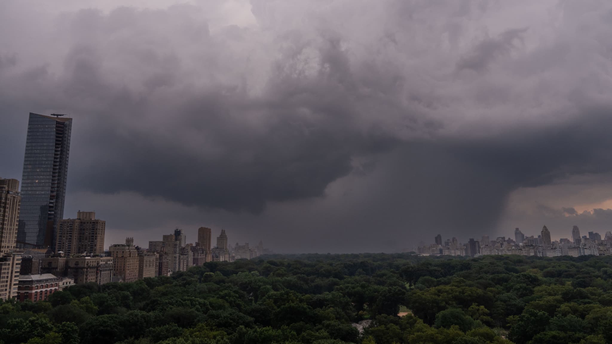 Tormasy clouds hanging near Central Park on July 31, 2025 in New York. Tormasy clouds hanging near Central Park on July 31, 2025 in New York.