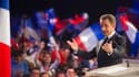 Devant plusieurs milliers de jeunes rassemblés dans un hall du parc des Expositions de la porte de Versailles à Paris, Nicolas Sarkozy a invité samedi la jeunesse à s'inspirer des valeurs de la génération de la Résistance pour oser, créer et tirer un trai