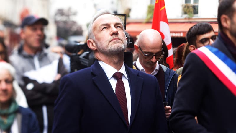 "Je porte une plaie intérieure": Emmanuel Grégoire, candidat aux municipales à Paris, révèle avoir subi des violences sexuelles lors de son enfance