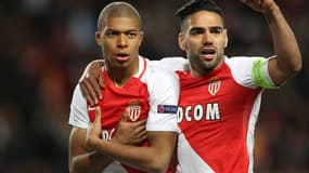 Kylian Mbappé et Radamel Falcao