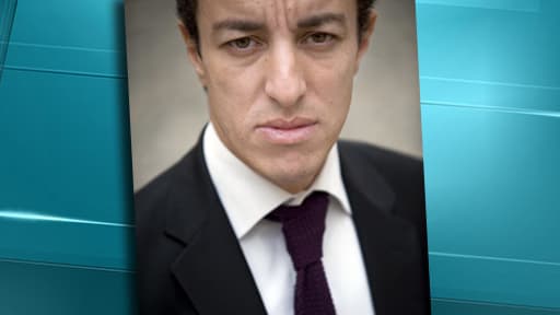 Karim Achoui crie au complot policier pour expliquer la tentative d'assassinat dont il a été la cible en 2007.