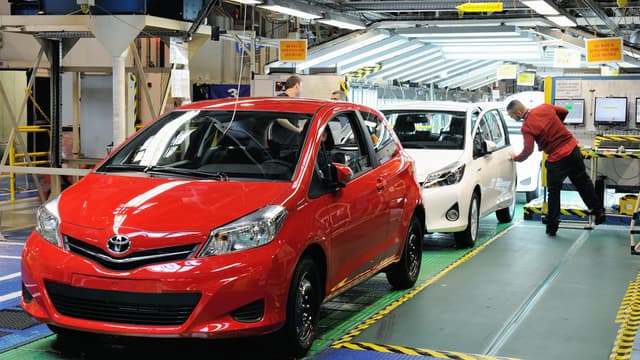 Des Toyota Yaris sortant de l'usine de Valenciennes.