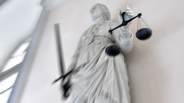 L'homme avait égorgé quatre personnes et violé un adolescent de 13 ans.