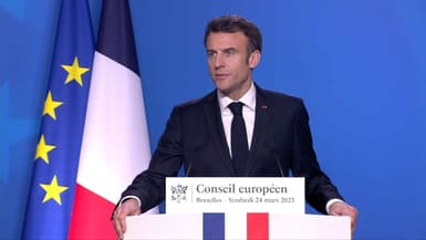Emmanuel Macron lors d'une conférence de presse à la sortie du Conseil européen à Bruxelles le vendredi 24 mars 2023.