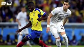 Football / Deschamps : "On a toujours gardé les pieds sur terre" 25/06