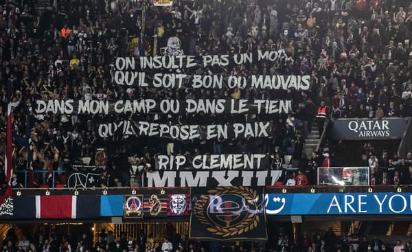 L'hommage des ultras du PSG pour Clément, supporter de l'OM, à Paris le 15 octobre 2021