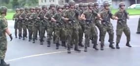 L'armée suisse reprend "We Will Rock You" à sa manière