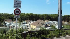 Une aire d'accueil des gens du voyage à Saint-Ouen-l'Aumône.